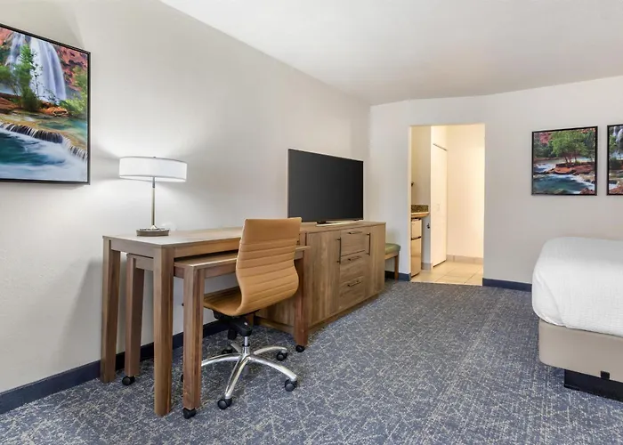 Western A Wayfarer's & Hotel Kingman