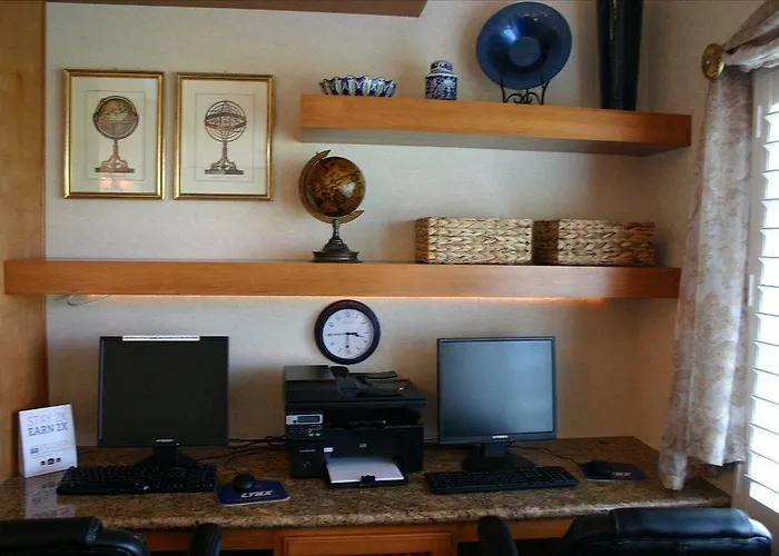 Western A Wayfarer's Inn&suites