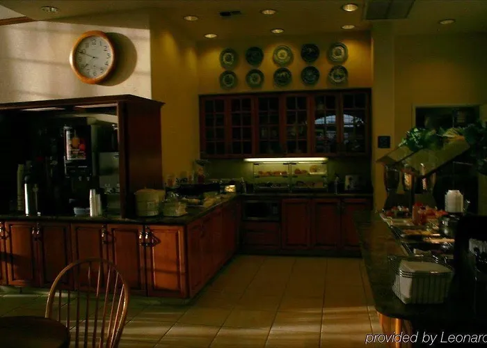Western A Wayfarer's Inn&suites Hotel 3*