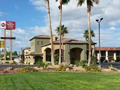 Hotel Western A Wayfarer's Inn&suites